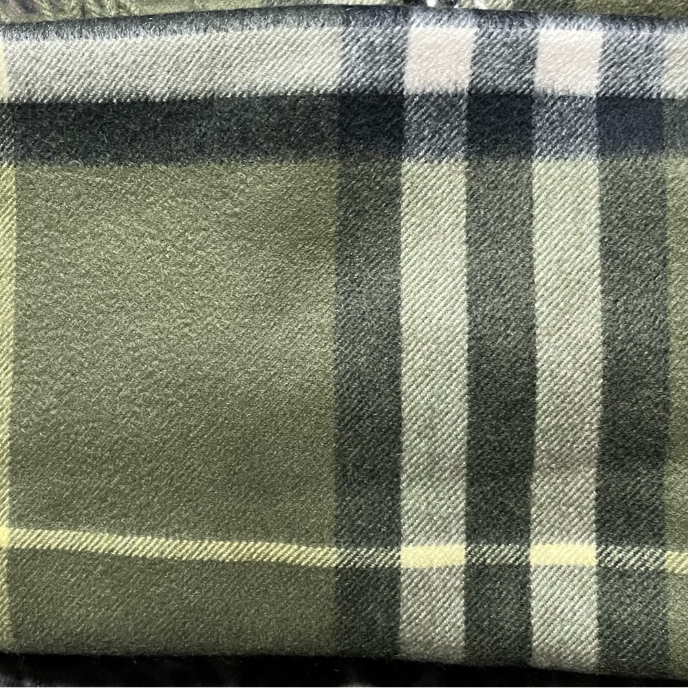 Burberry Plaid cashmere Scarf in Green and Gray
